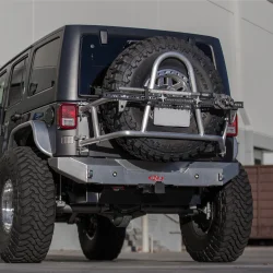 Zderzak aluminiowy tył z mocowaniem na koło zapasowe GenRight Jeep Wrangler JK